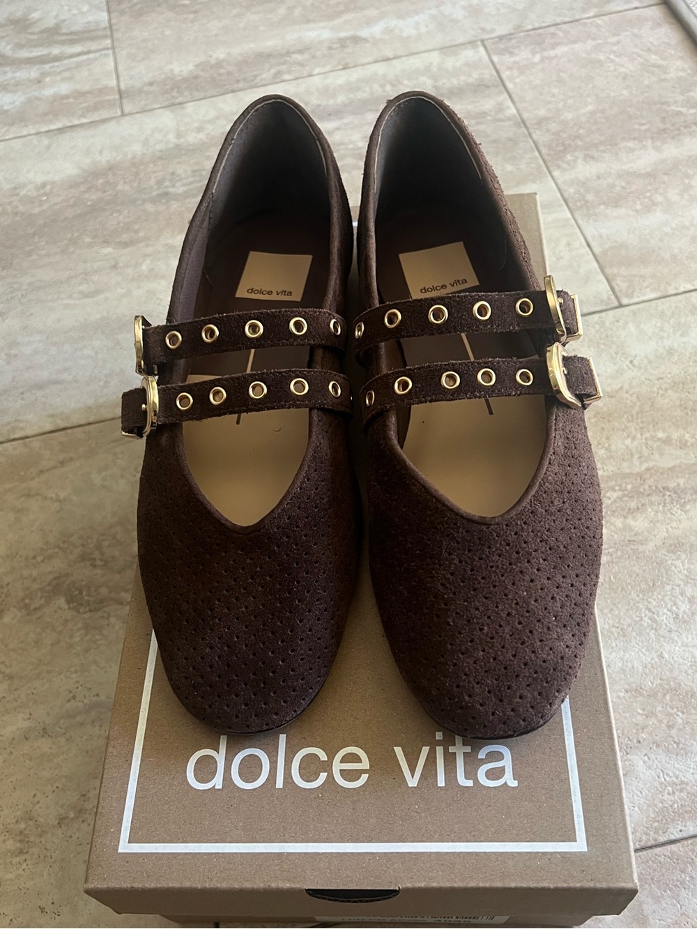 Dolce Vita Baylee Grommet Dark Brown Ballet Flats - Picture 7 of 12